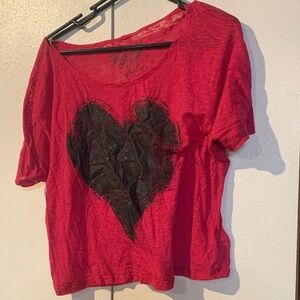 Women’s Red Heart Graphic Tee - Unknown Brand